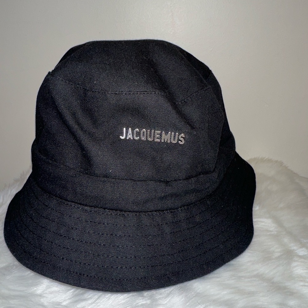 Jacquemus Le bob Gadjo Bucket hat in black with dust bag